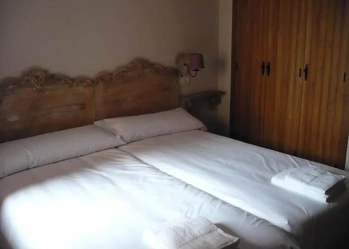 Turisticos Rincon De La Magdalena * Plasencia