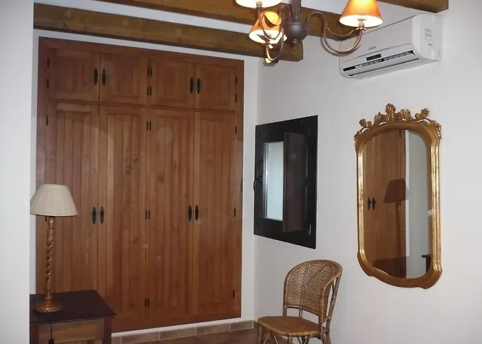 Turisticos Rincon De La Magdalena * Plasencia